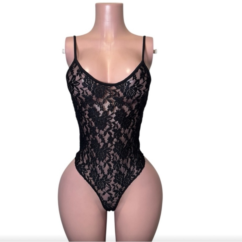 Black Lace Bodysuit size medium NWT